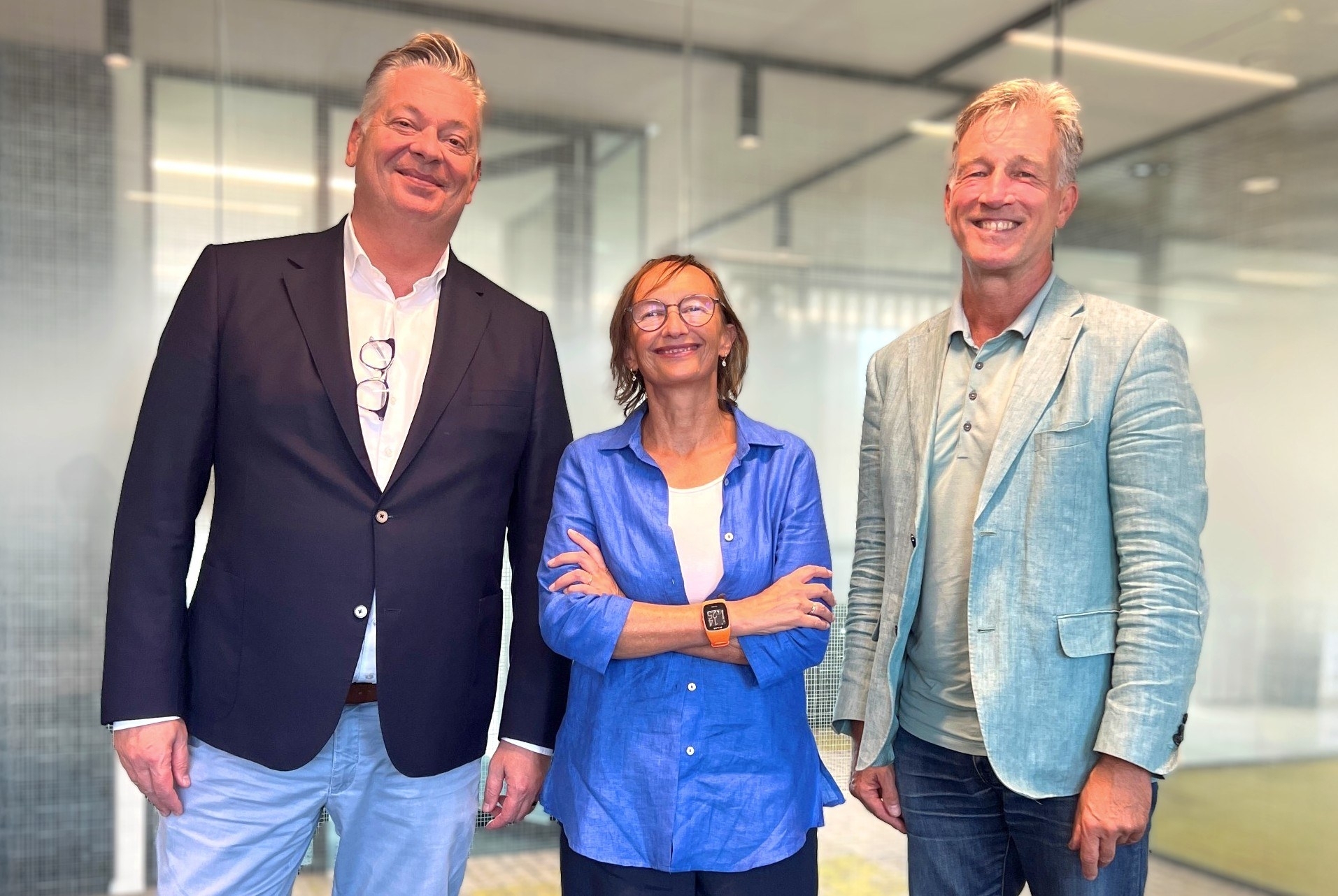 De samenwerkingsovereenkomst werd ondertekend door Swanet Woldhuis. directeur van Thuisarts, Rob van Dam, bestuurder van de Stichting PZNL en Arthur Schellekens, directeur-bestuurder van de Patiëntenfederatie.